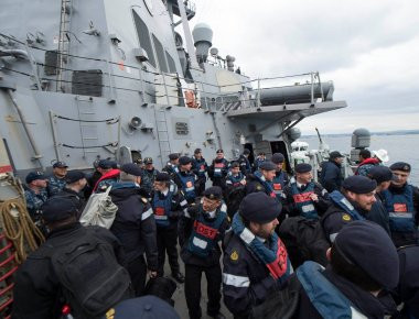 Βαλτική: Το αμερικανικό USS Carney προκάλεσε μαζική έξοδο του ρωσικού Στόλου από τη βάση του στην Κροστάνδη!